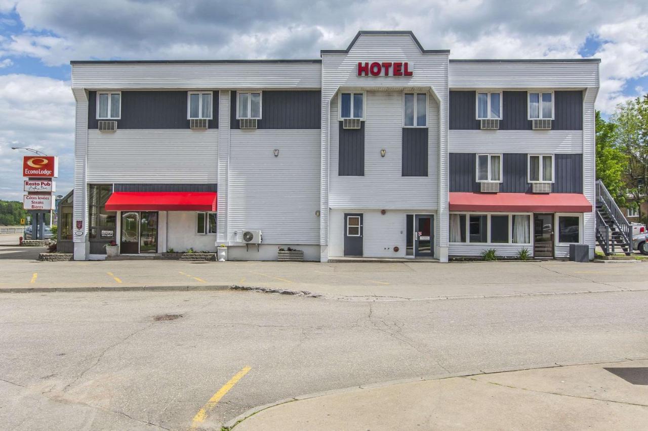 Econo Lodge La Malbaie Kültér fotó