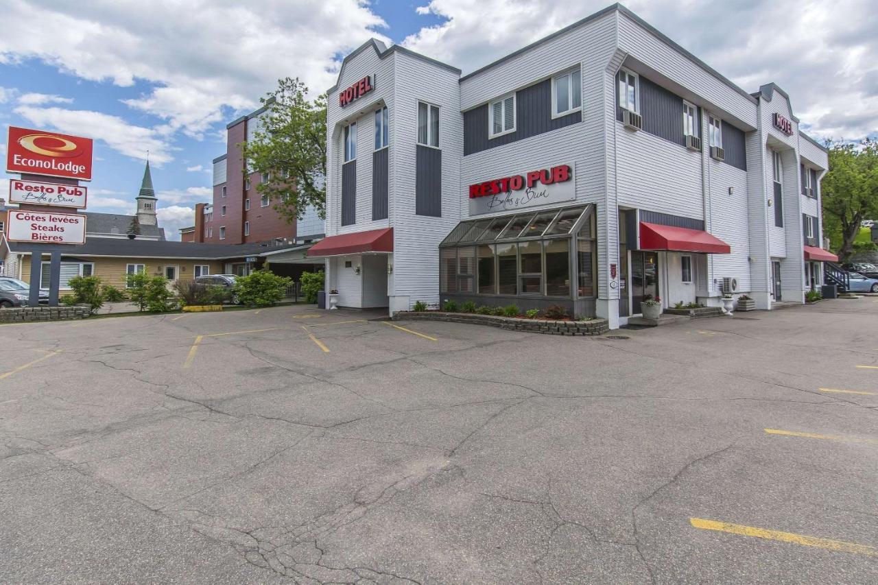 Econo Lodge La Malbaie Kültér fotó